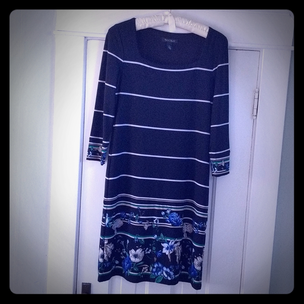 Black WHBM 3/4 sleeve patterned hem sheath dress
